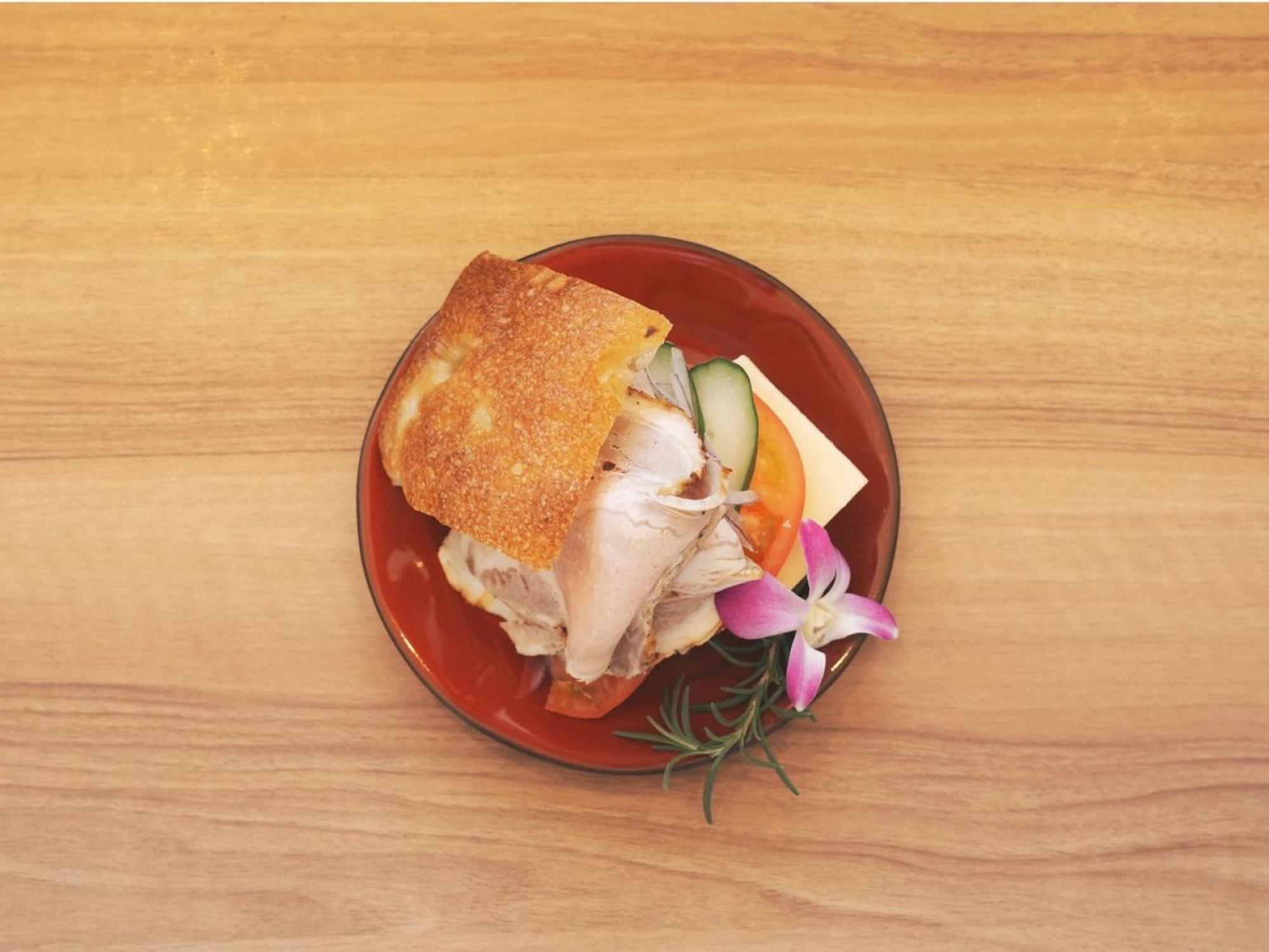 The Breakfast Hotel Marche Ishigaki Island Exteriör bild